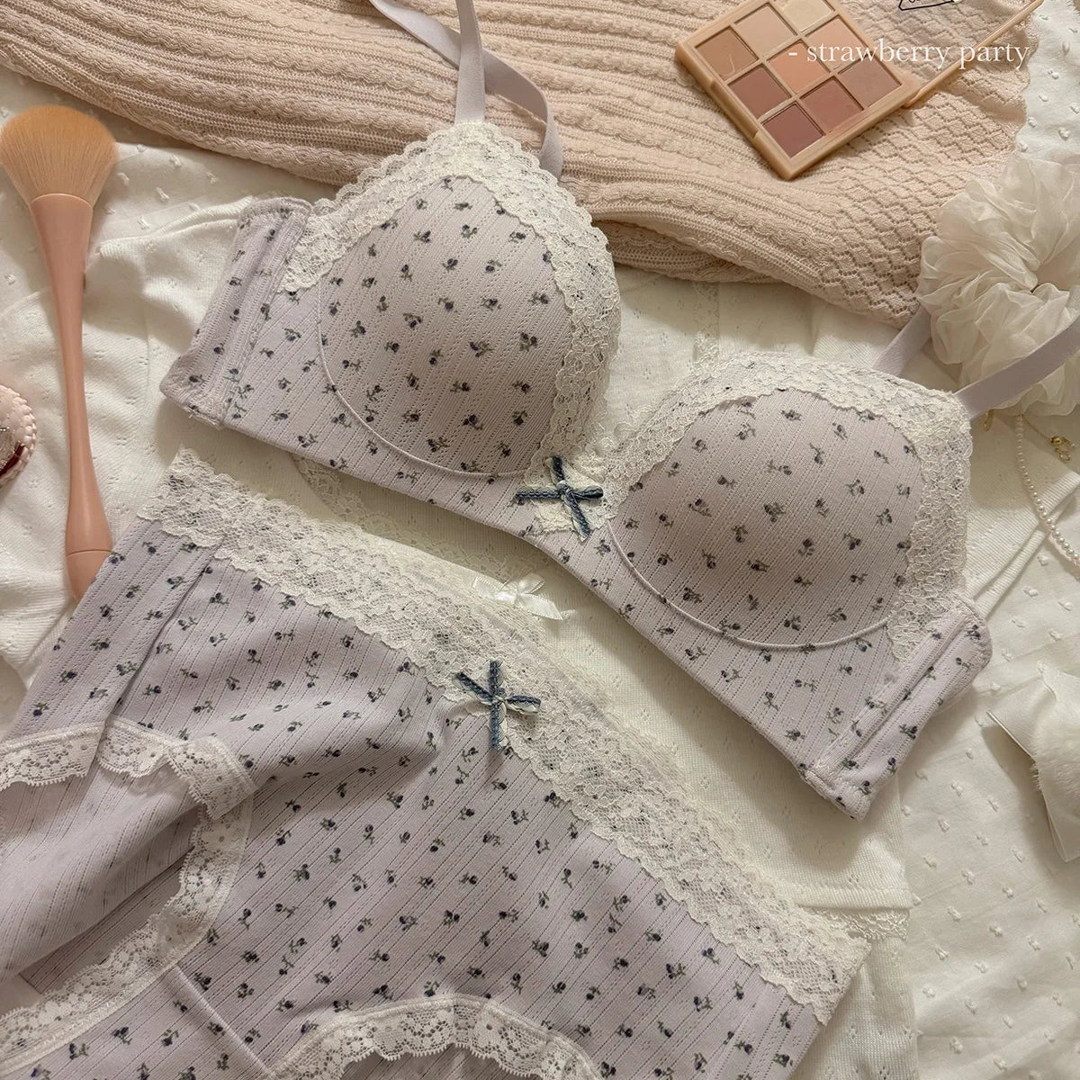 Lingerie Bridal Bliss Garter