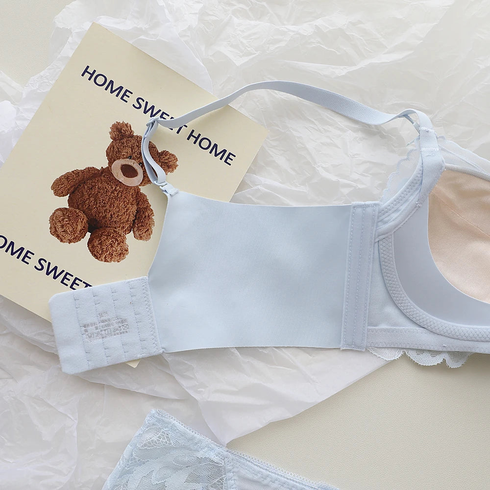 Lingerie The Plunge Push-Up Bra