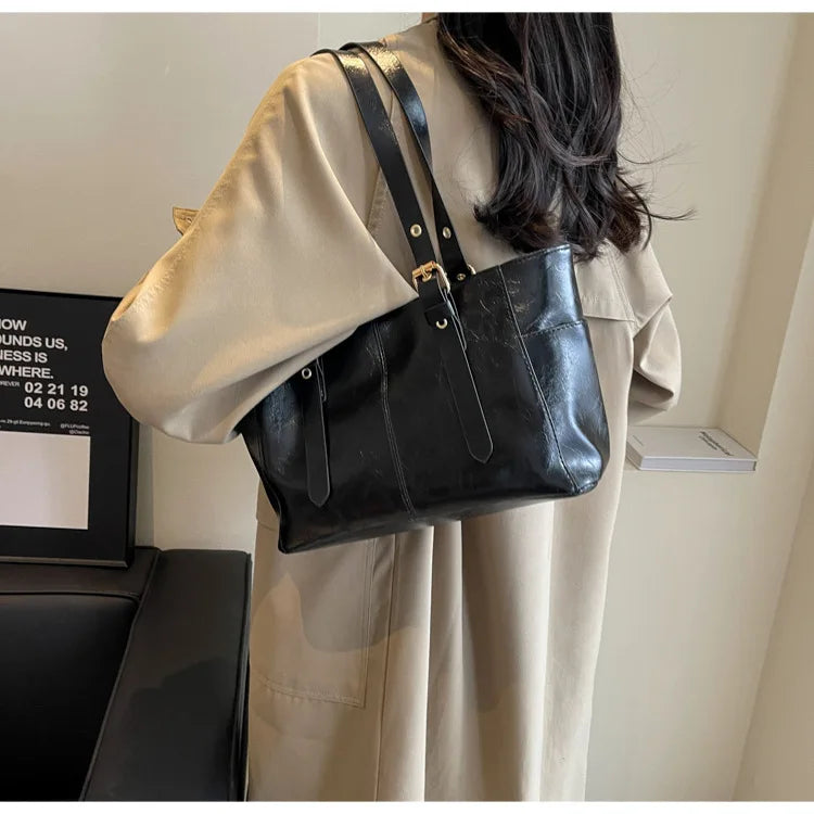 Stylish New Bucket Bag