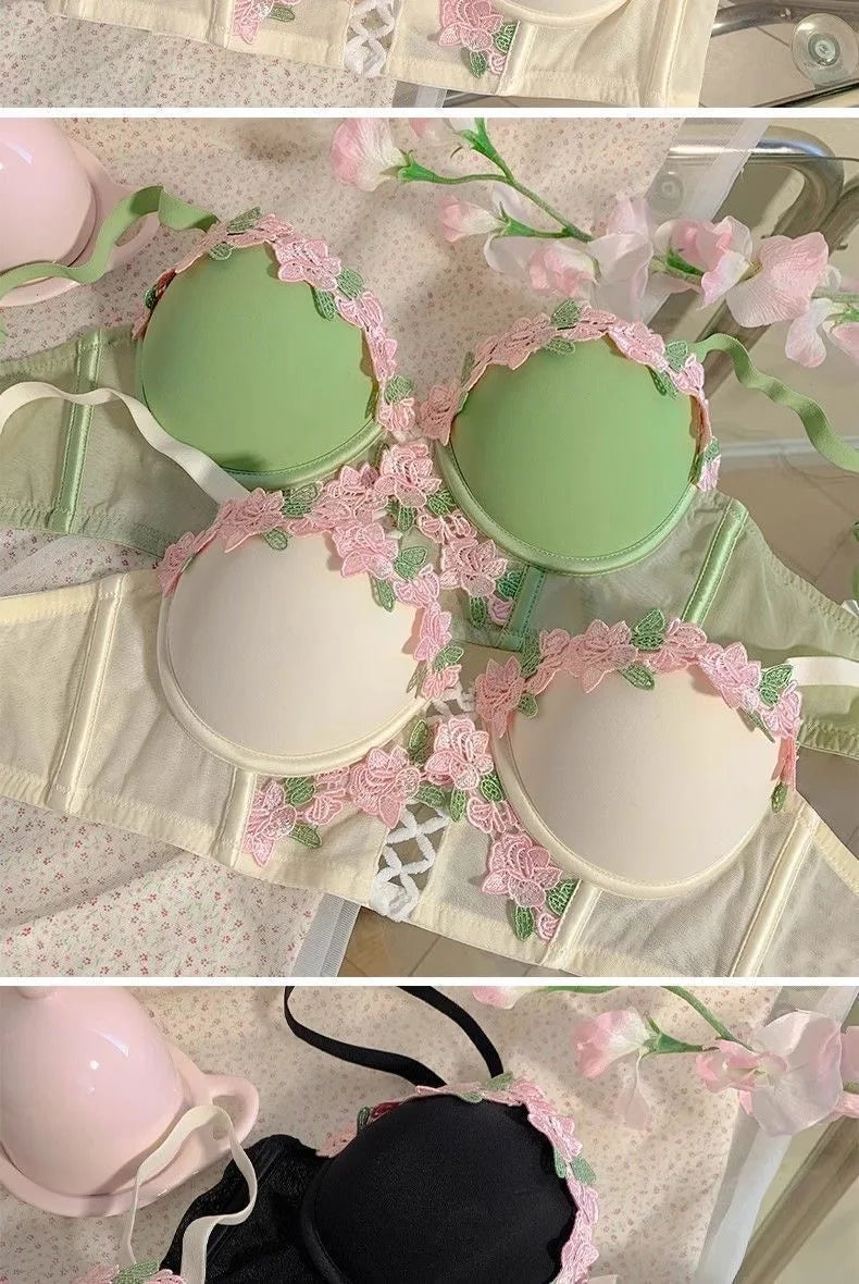 Lingerie Lace Embrace Garter Belt