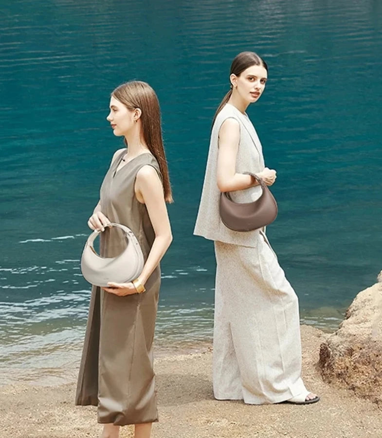 Classic Shoulder Bag