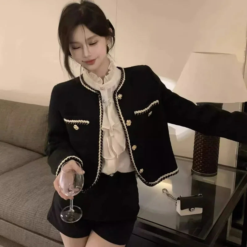 he Crisp Windbreaker