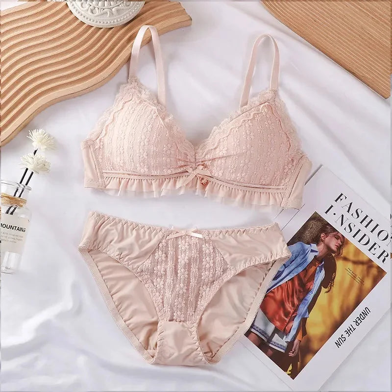 Lingerie The Contour Underwire Bra