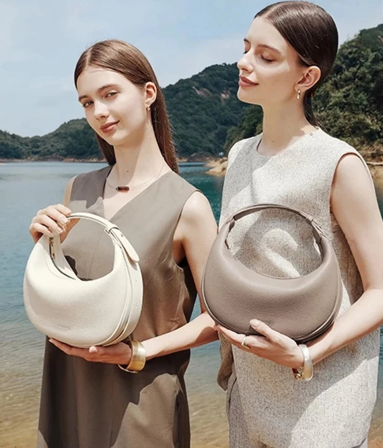 Classic Shoulder Bag