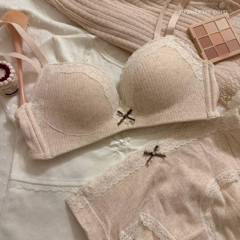 Lingerie Bridal Bliss Garter