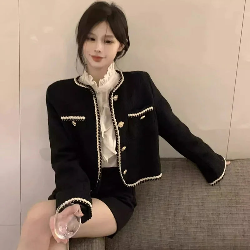 he Crisp Windbreaker