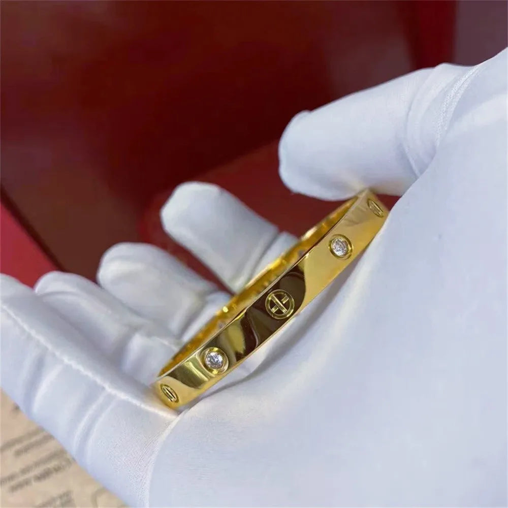 Jewelry Lattice Work Stud