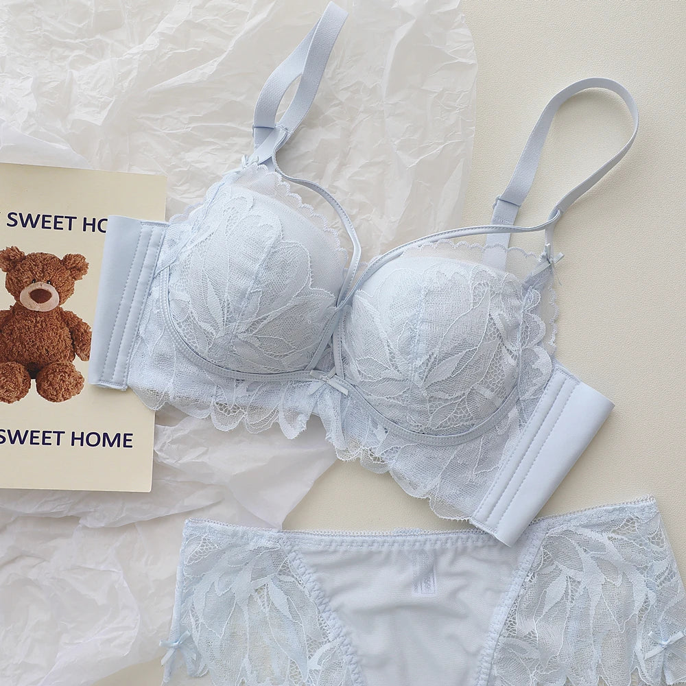 Lingerie The Plunge Push-Up Bra