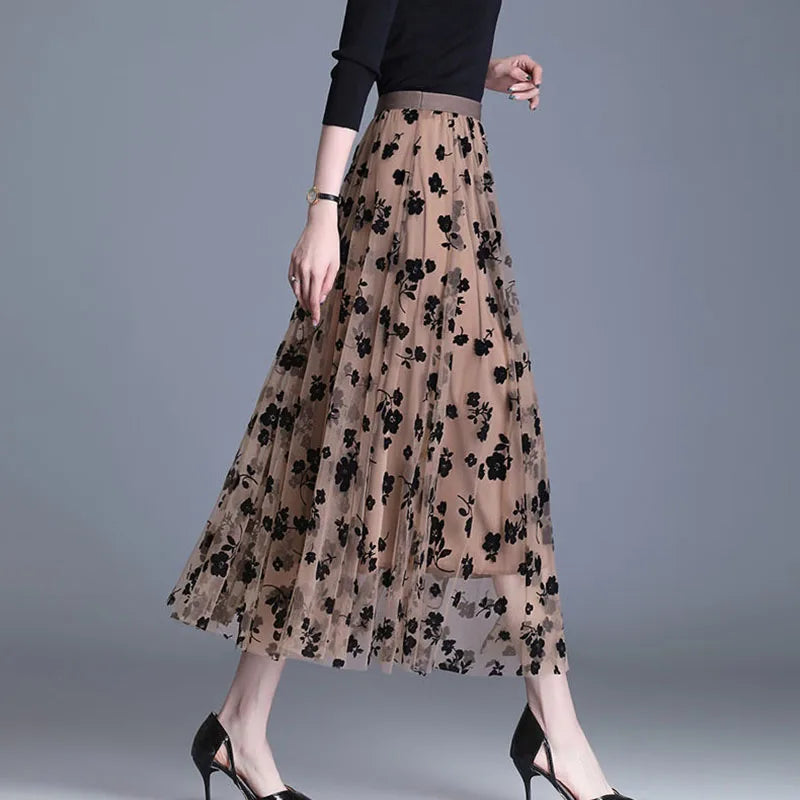 Sculpted Pencil Skirt