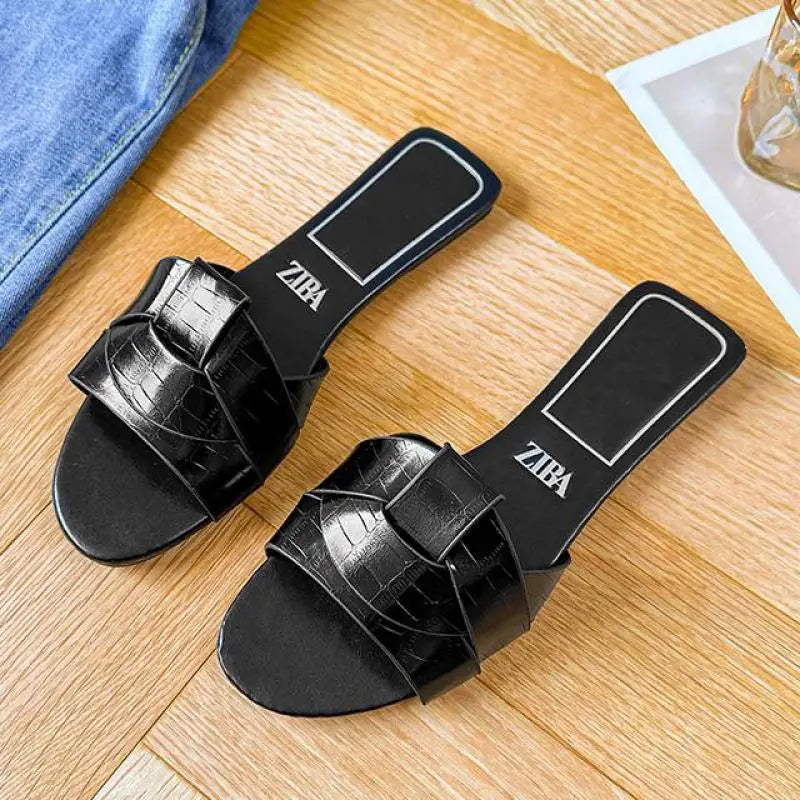 Simple Flat Sandal