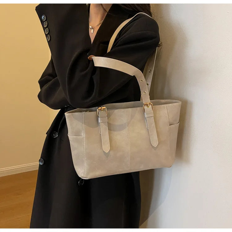 Stylish New Bucket Bag
